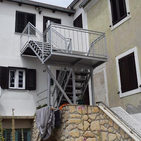 Apartments Scirenica Baška Buitenkant foto